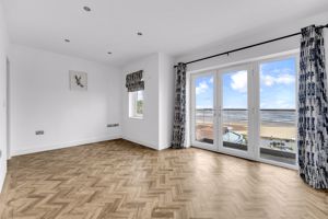 Photo 19- click for photo gallery